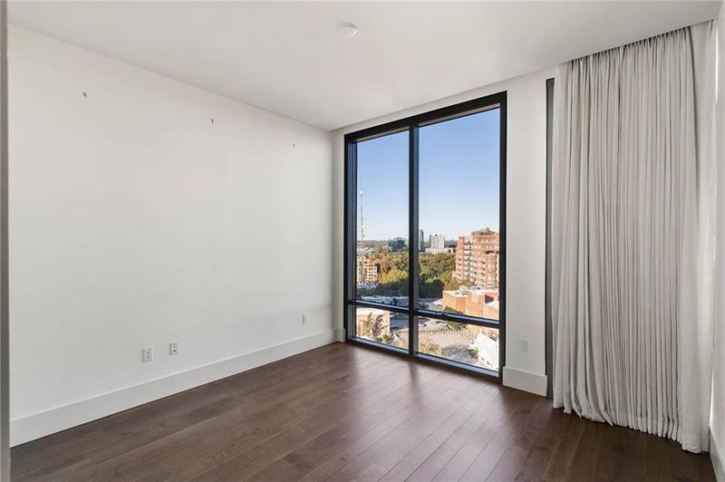 Image for property 3107 Peachtree Road 1502, Atlanta, GA 30305