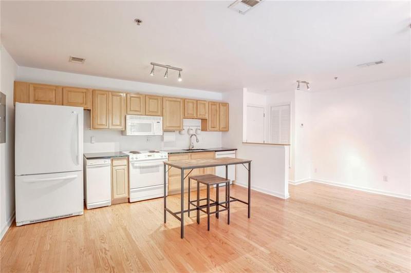 Image for property 317 8th Street 8, Atlanta, GA 30309