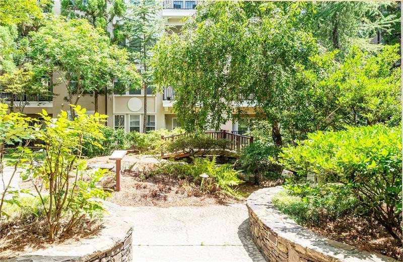 Image for property 1850 Cotillion Drive 3123, Dunwoody, GA 30338
