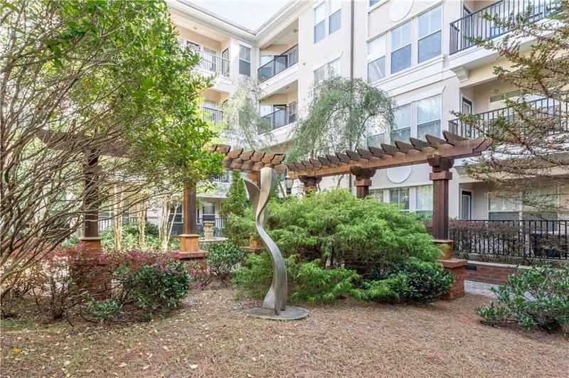 Image for property 1850 Cotillion Drive 3123, Dunwoody, GA 30338