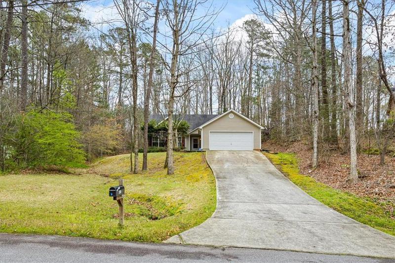 Image for property 300 LAKESIDE Drive, Covington, GA 30016