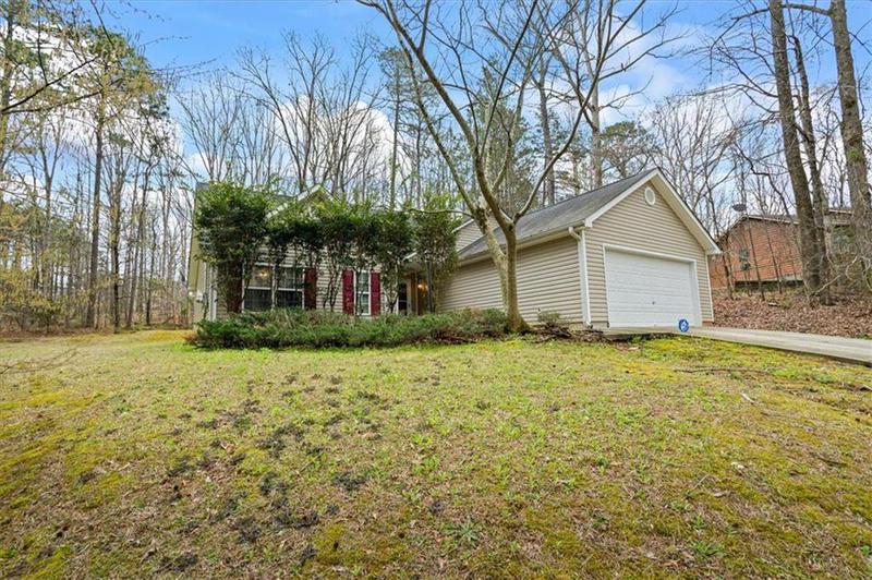 Image for property 300 LAKESIDE Drive, Covington, GA 30016