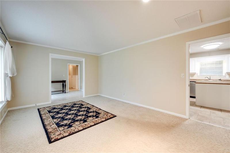 Image for property 110 Pinewood Way, Dalton, GA 30721