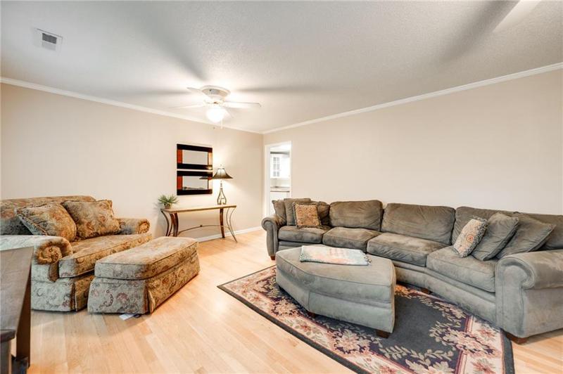 Image for property 110 Pinewood Way, Dalton, GA 30721