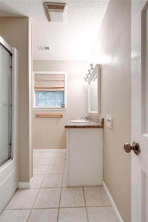 Image for property 110 Pinewood Way, Dalton, GA 30721