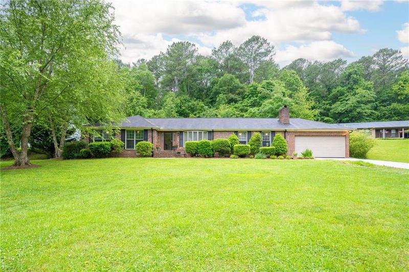 Image for property 110 Pinewood Way, Dalton, GA 30721