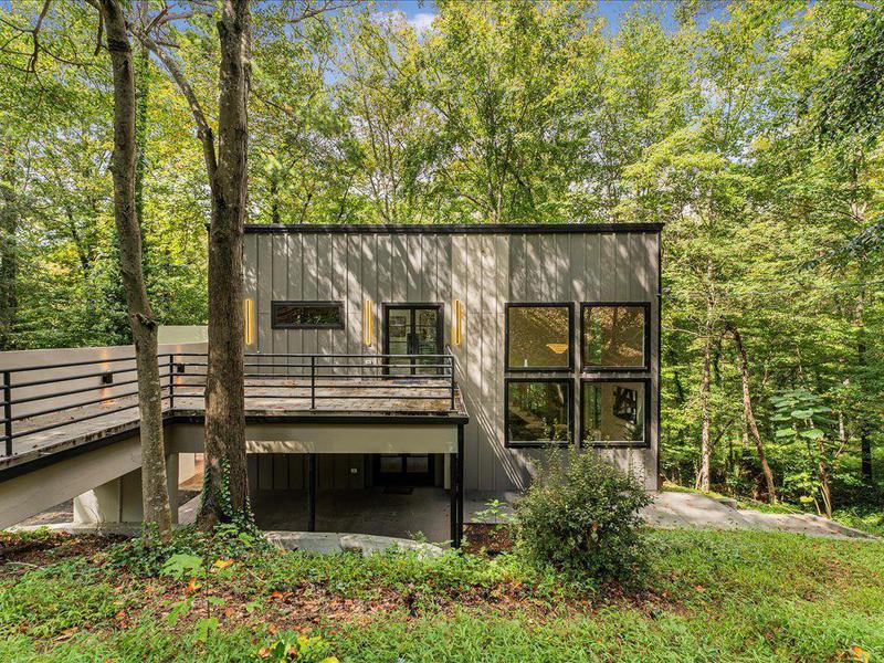 Image for property 1153 Dawn View Lane, Atlanta, GA 30327