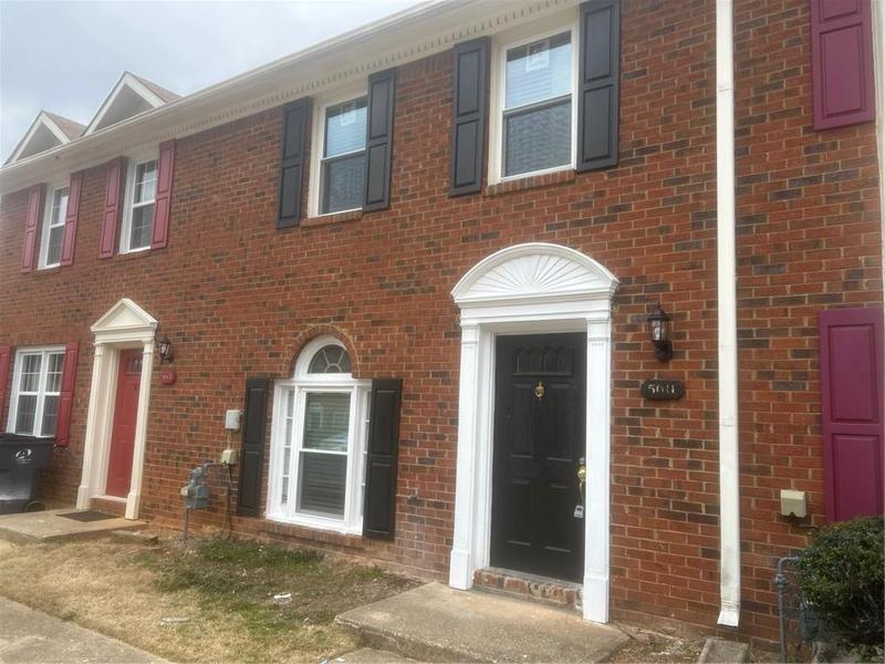 Image for property 5611 Executive Way, Norcross, GA 30071