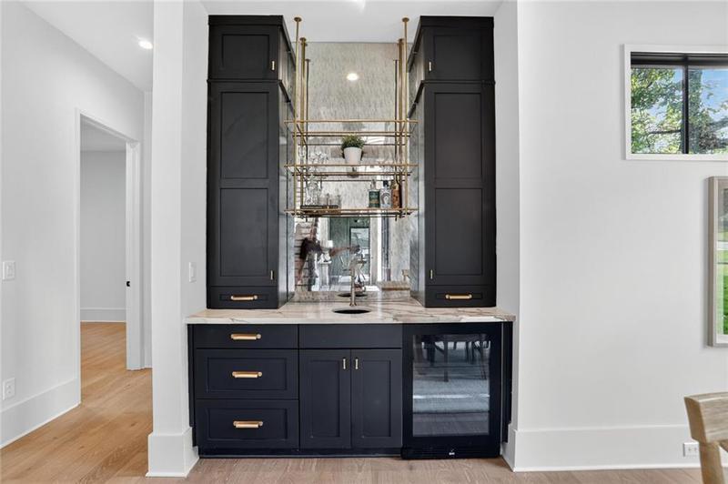 Image for property 1430 Oconee Pass, Brookhaven, GA 30319