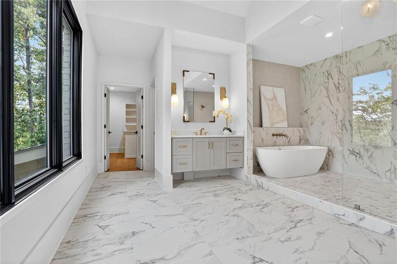 Image for property 1430 Oconee Pass, Brookhaven, GA 30319