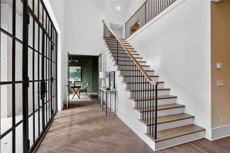 Image for property 1430 Oconee Pass, Brookhaven, GA 30319