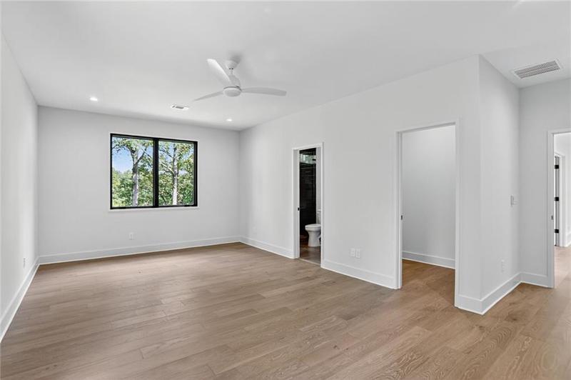 Image for property 1430 Oconee Pass, Brookhaven, GA 30319