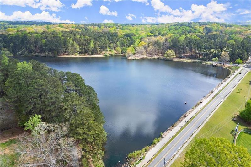 Image for property 1430 Oconee Pass, Brookhaven, GA 30319