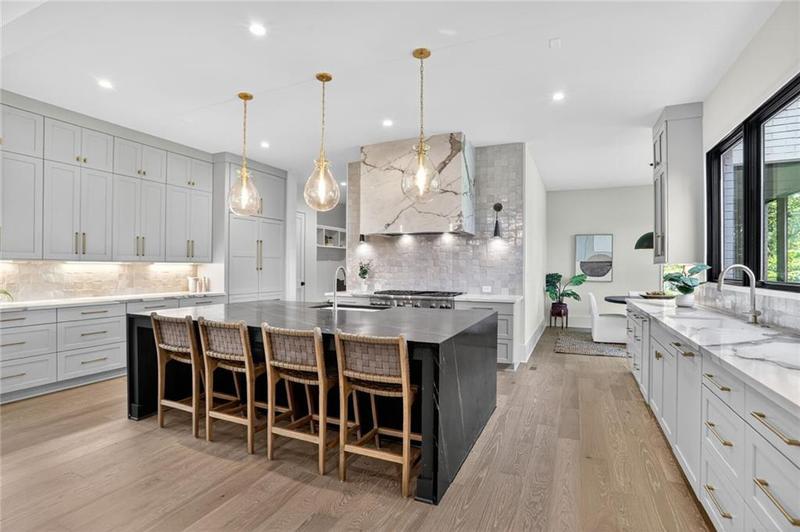 Image for property 1430 Oconee Pass, Brookhaven, GA 30319