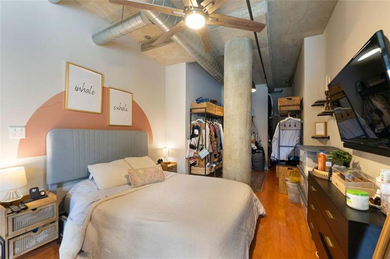 Image for property 115 PEACHTREE Place 301, Atlanta, GA 30313