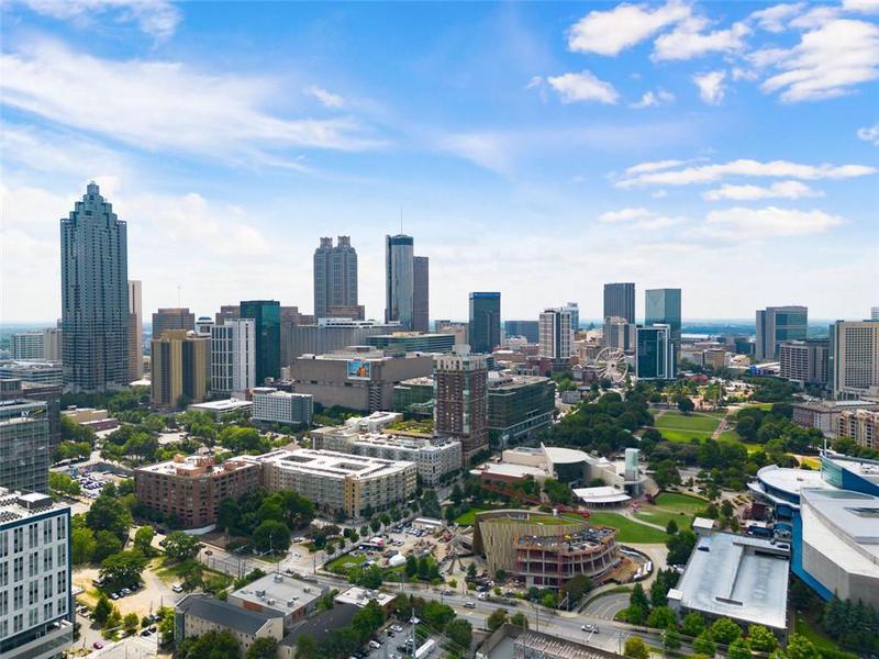 Image for property 115 PEACHTREE Place 301, Atlanta, GA 30313