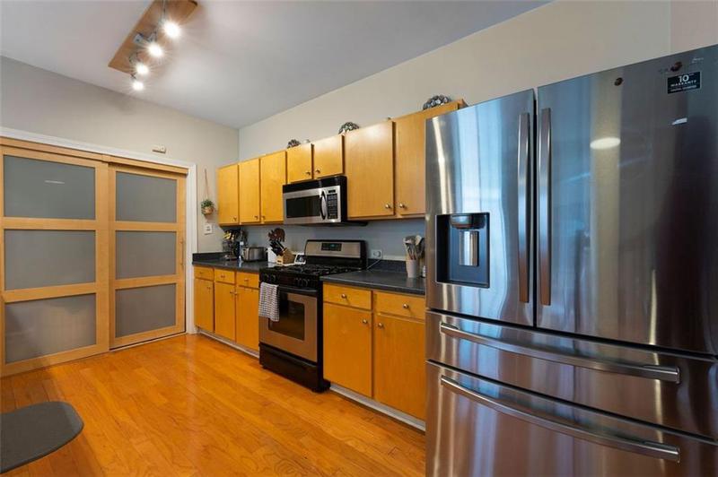 Image for property 115 PEACHTREE Place 301, Atlanta, GA 30313