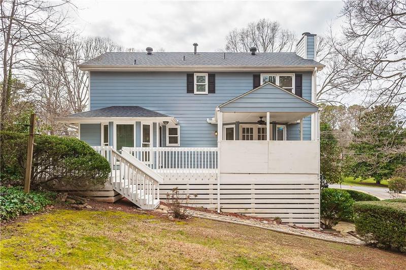 Image for property 2990 Mountain Trace, Roswell, GA 30075