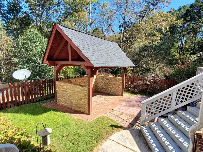 Image for property 526 Antioch Church Road, Talking Rock, GA 30175