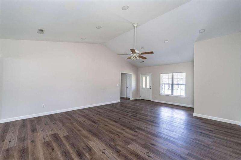 Image for property 2 Graben Drive, Rome, GA 30165