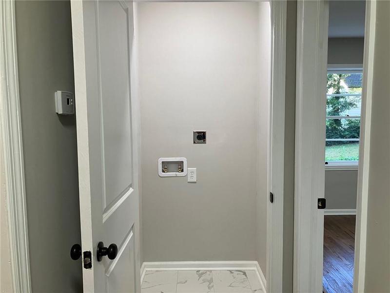 Image for property 411 Greencove Lane, Atlanta, GA 30316