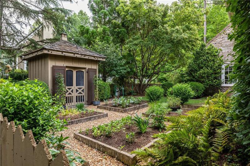 Image for property 9170 Selborne Lane, Chattahoochee Hills, GA 30268