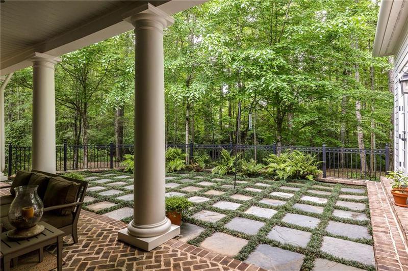 Image for property 9170 Selborne Lane, Chattahoochee Hills, GA 30268