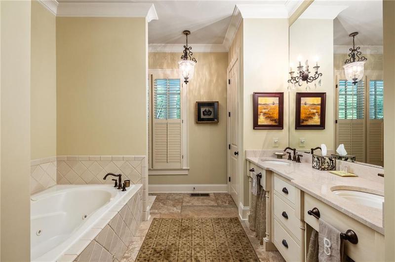 Image for property 9170 Selborne Lane, Chattahoochee Hills, GA 30268