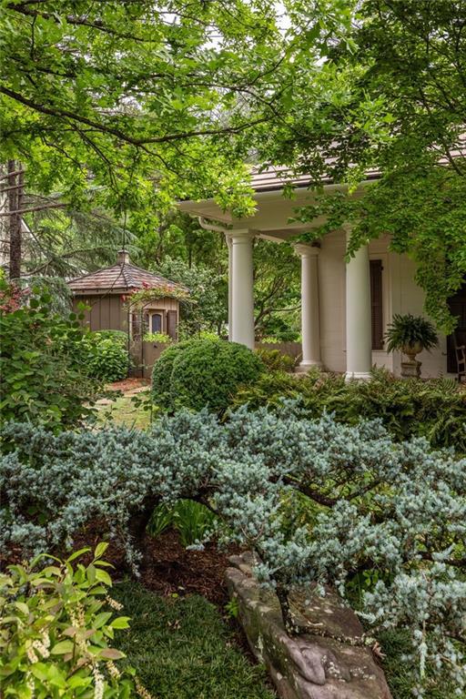 Image for property 9170 Selborne Lane, Chattahoochee Hills, GA 30268