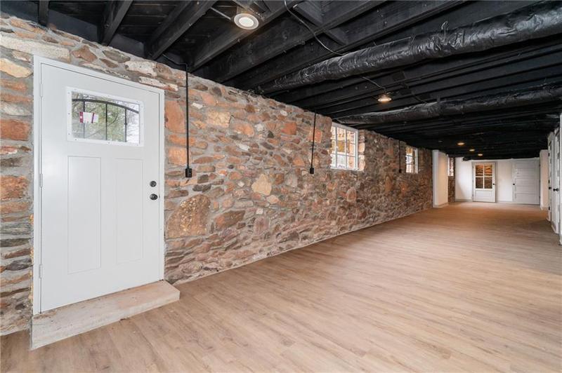 Image for property 3645 Aldea Drive, Decatur, GA 30032