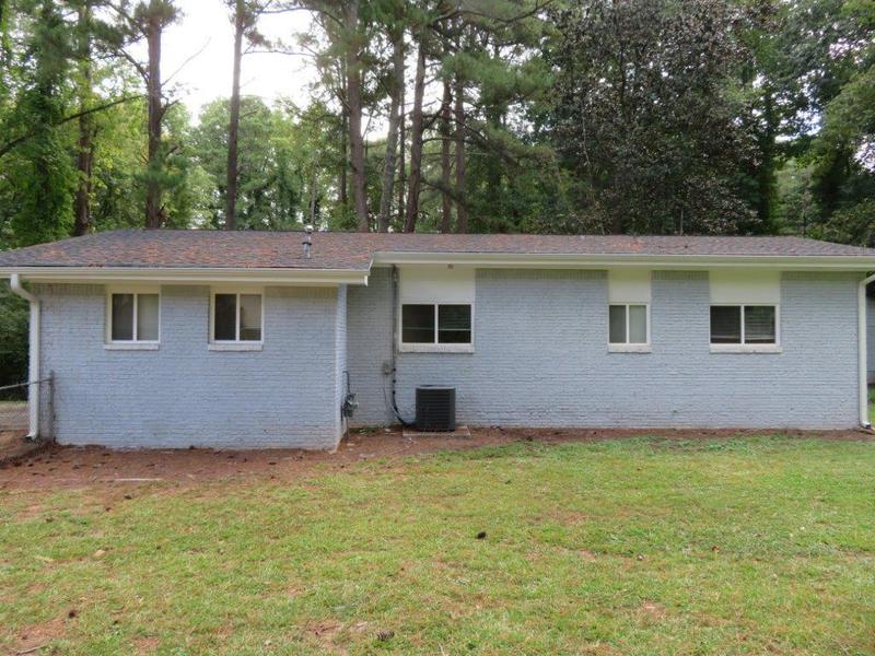Image for property 2585 Westchester Drive, Atlanta, GA 30344