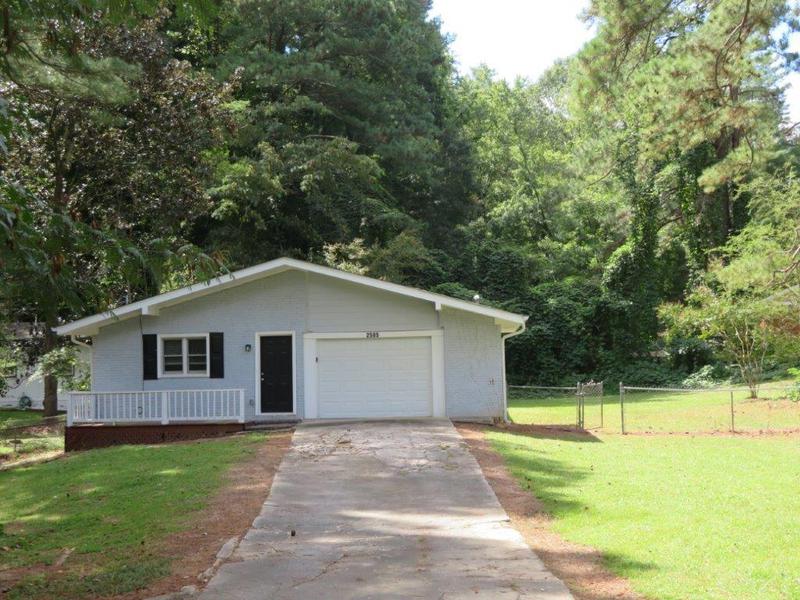 Image for property 2585 Westchester Drive, Atlanta, GA 30344