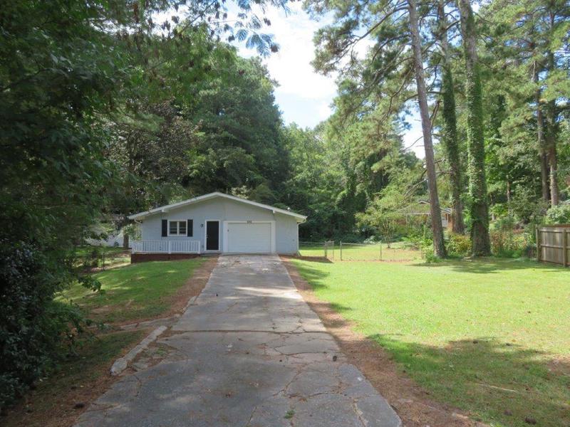 Image for property 2585 Westchester Drive, Atlanta, GA 30344
