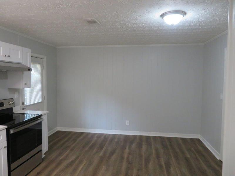 Image for property 2585 Westchester Drive, Atlanta, GA 30344