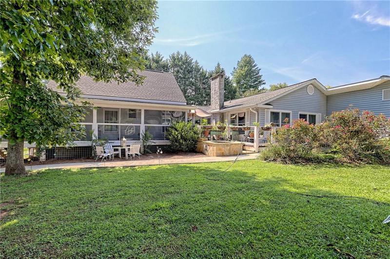Image for property 476 Franklin Street, Dillard, GA 30537