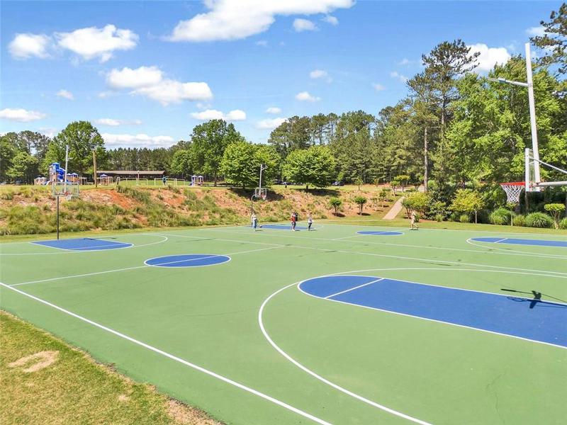 Image for property 424 LAKE POINT Trace, Canton, GA 30114