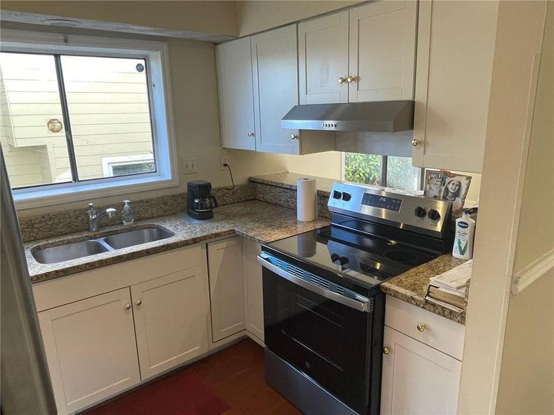 Image for property 104 Woodhaven Way, Alpharetta, GA 30009