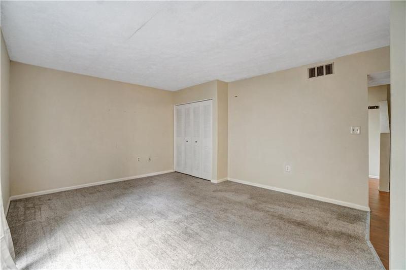 Image for property 104 Woodhaven Way, Alpharetta, GA 30009