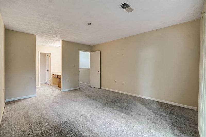 Image for property 104 Woodhaven Way, Alpharetta, GA 30009