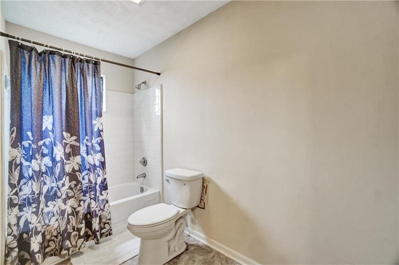 Image for property 104 Woodhaven Way, Alpharetta, GA 30009