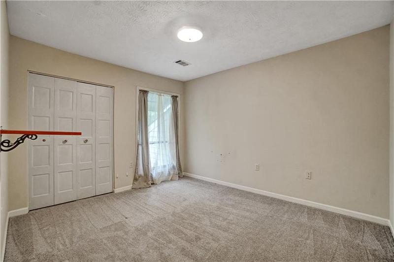 Image for property 104 Woodhaven Way, Alpharetta, GA 30009