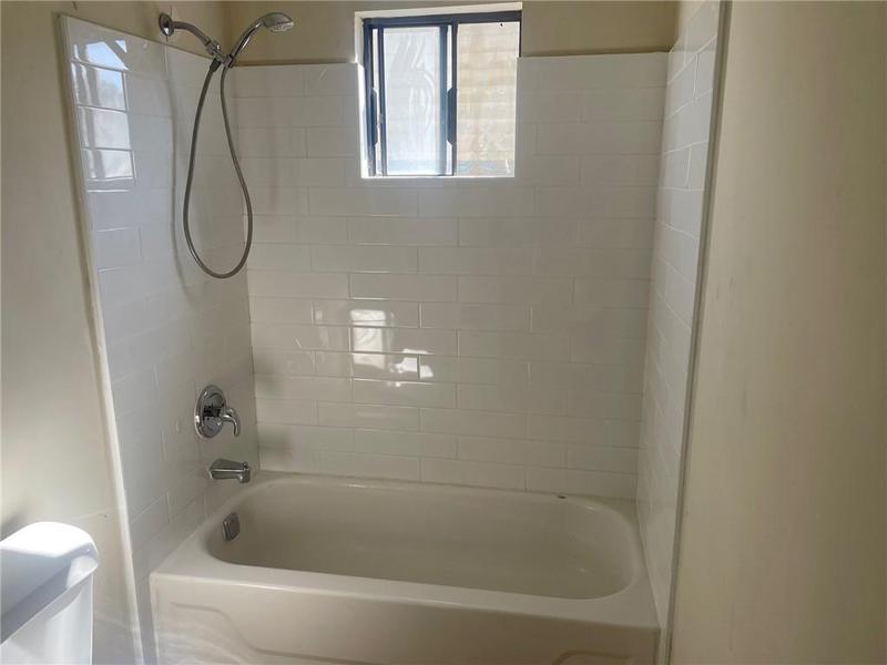 Image for property 104 Woodhaven Way, Alpharetta, GA 30009