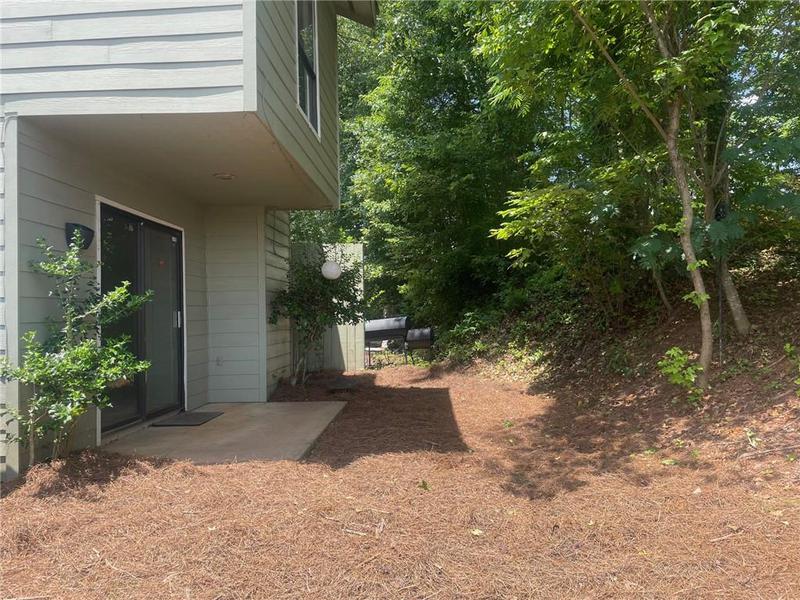 Image for property 104 Woodhaven Way, Alpharetta, GA 30009