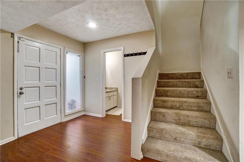 Image for property 104 Woodhaven Way, Alpharetta, GA 30009