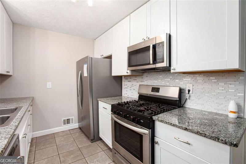 Image for property 5700 Tracy Drive, Mableton, GA 30126