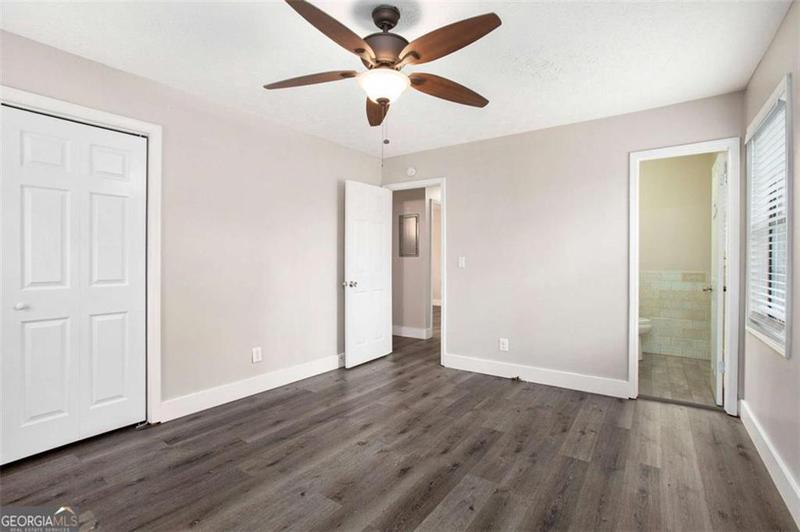 Image for property 5700 Tracy Drive, Mableton, GA 30126