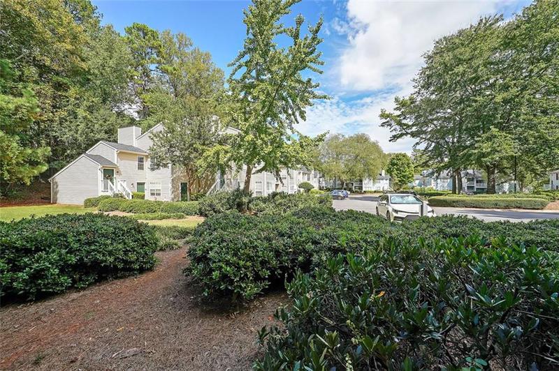 Image for property 1302 GLENLEAF Drive, Peachtree Corners, GA 30092