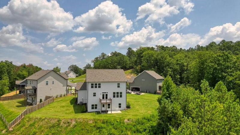 Image for property 37 Ridgeline Way, Cartersville, GA 30121