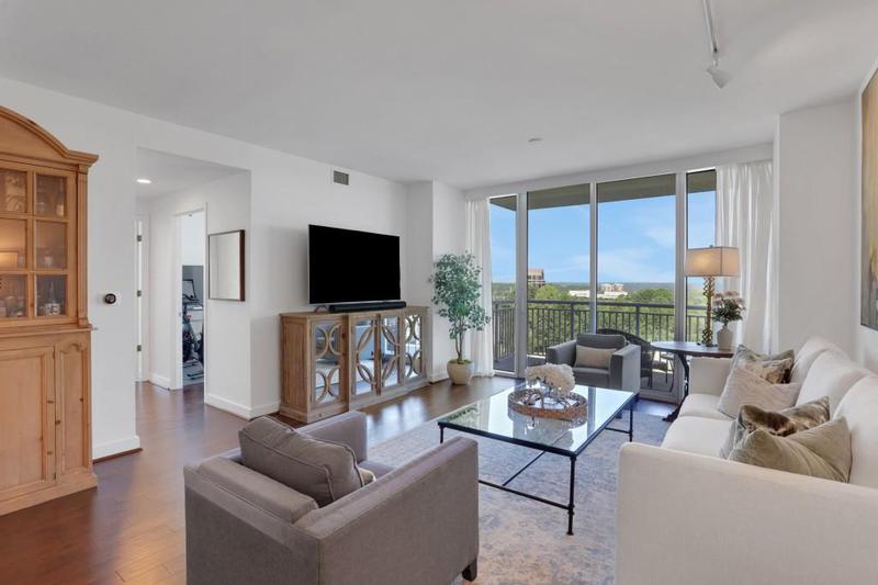 Image for property 3338 Peachtree Road 1602, Atlanta, GA 30326