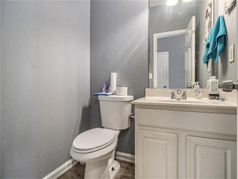 Image for property 2745 Snapfinger Manor, Decatur, GA 30035